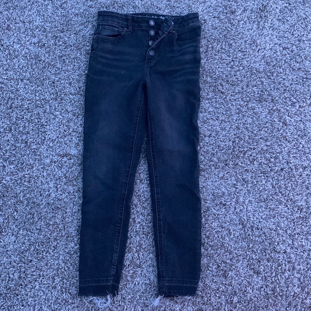 ankle length jeggings for girls. perfect for family pictures or gatherings.